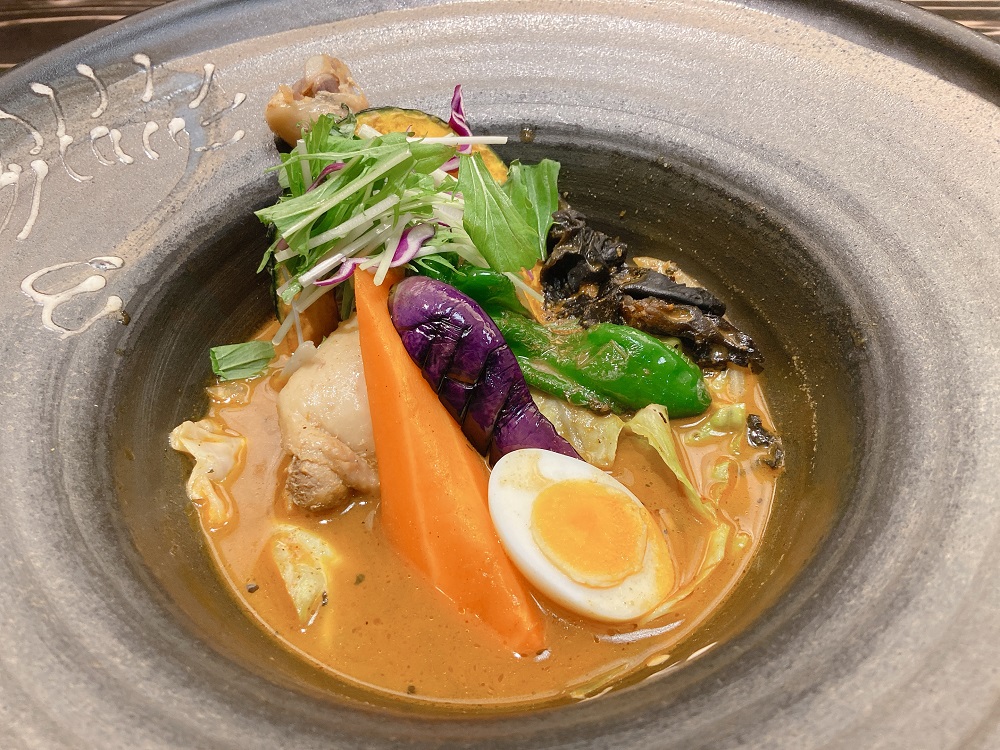 奥芝商店チキンスープカレー