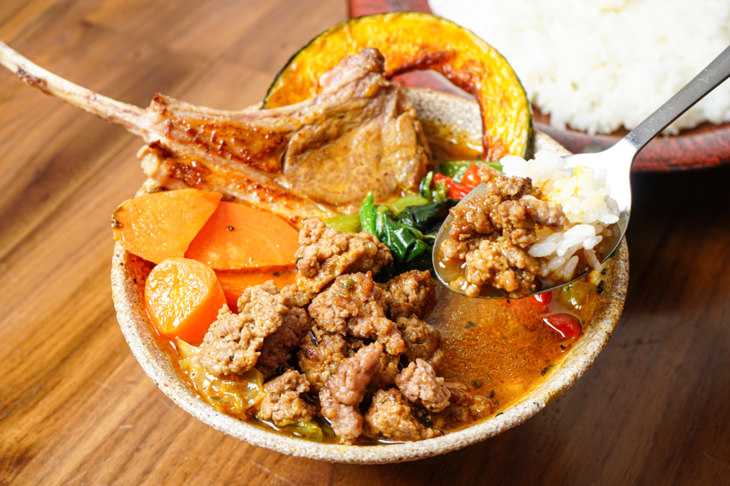 羊(ラム)の国からルールルルカレー3