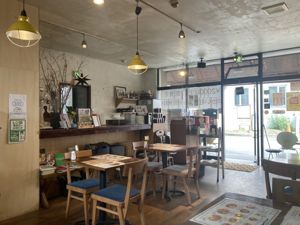 らっきょ琴似店店内