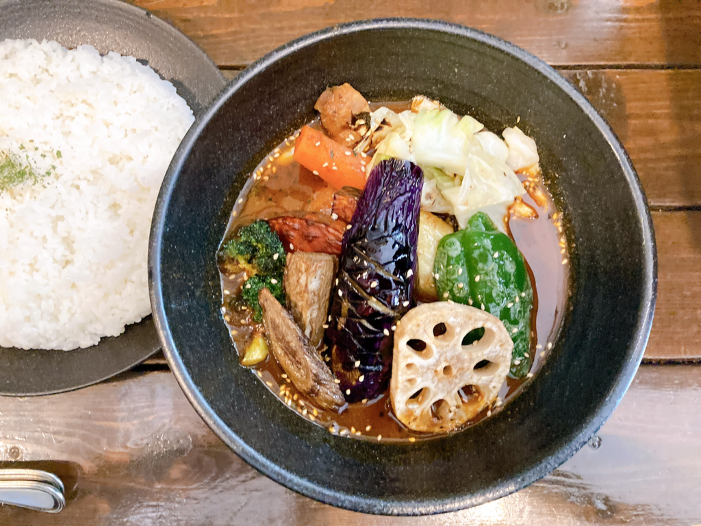 一文字　チキンスープカレ