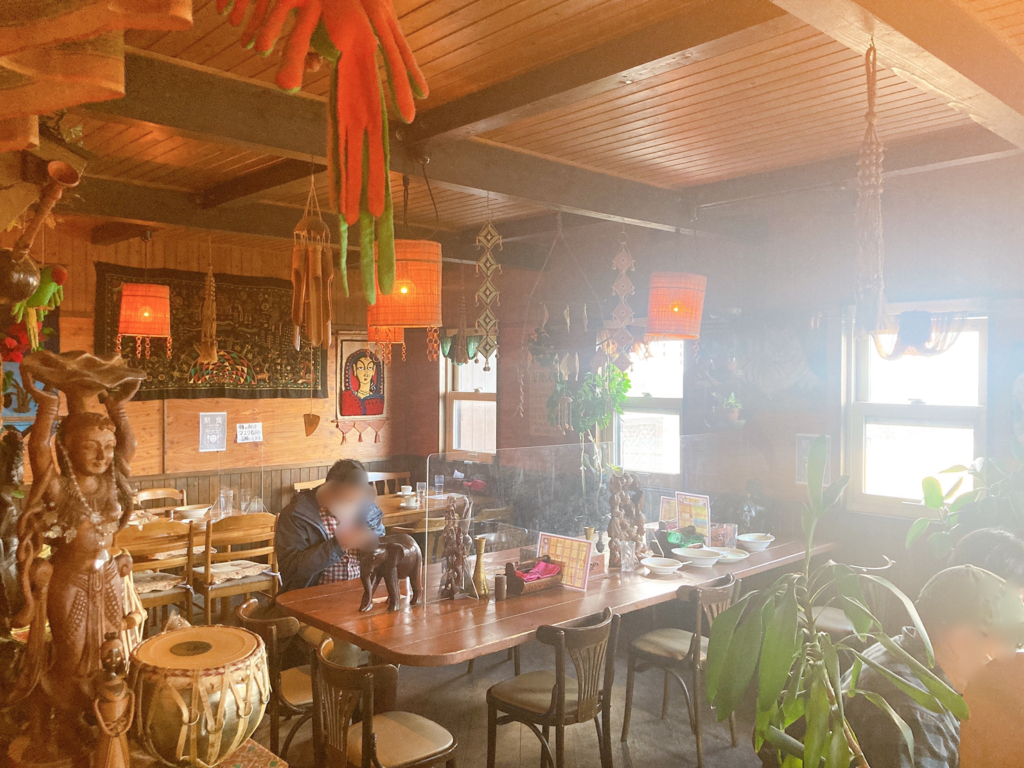 かりーごや　店内写真　札幌スープカレー　スープカレー