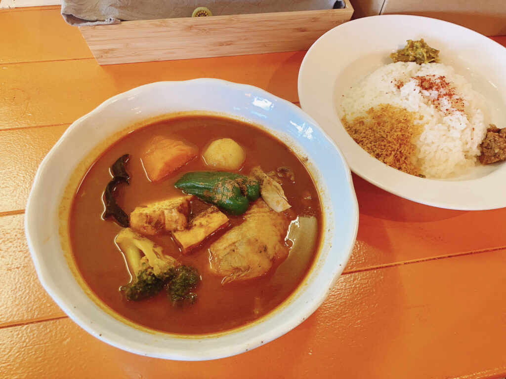 スープカレーやまやまや　スープカレー画像１
